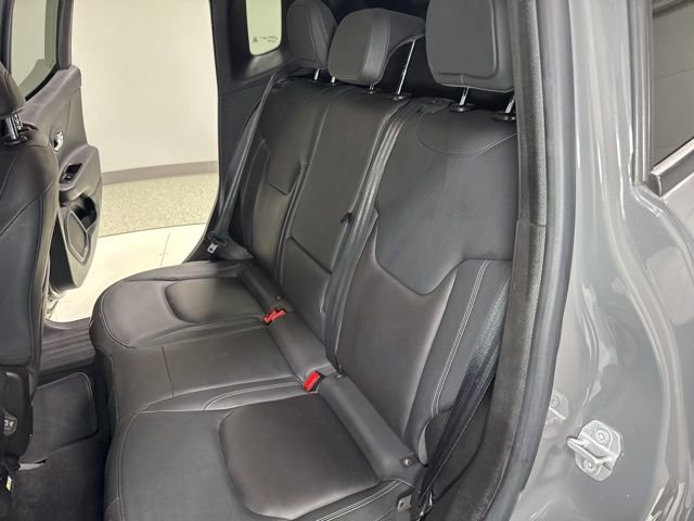 Used 2021 Jeep Renegade Limited image 25