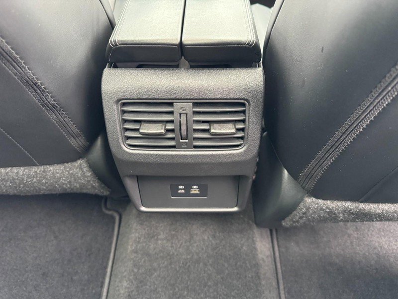 Used 2023 Nissan Rogue SV w/ SV Premium B Package image 16