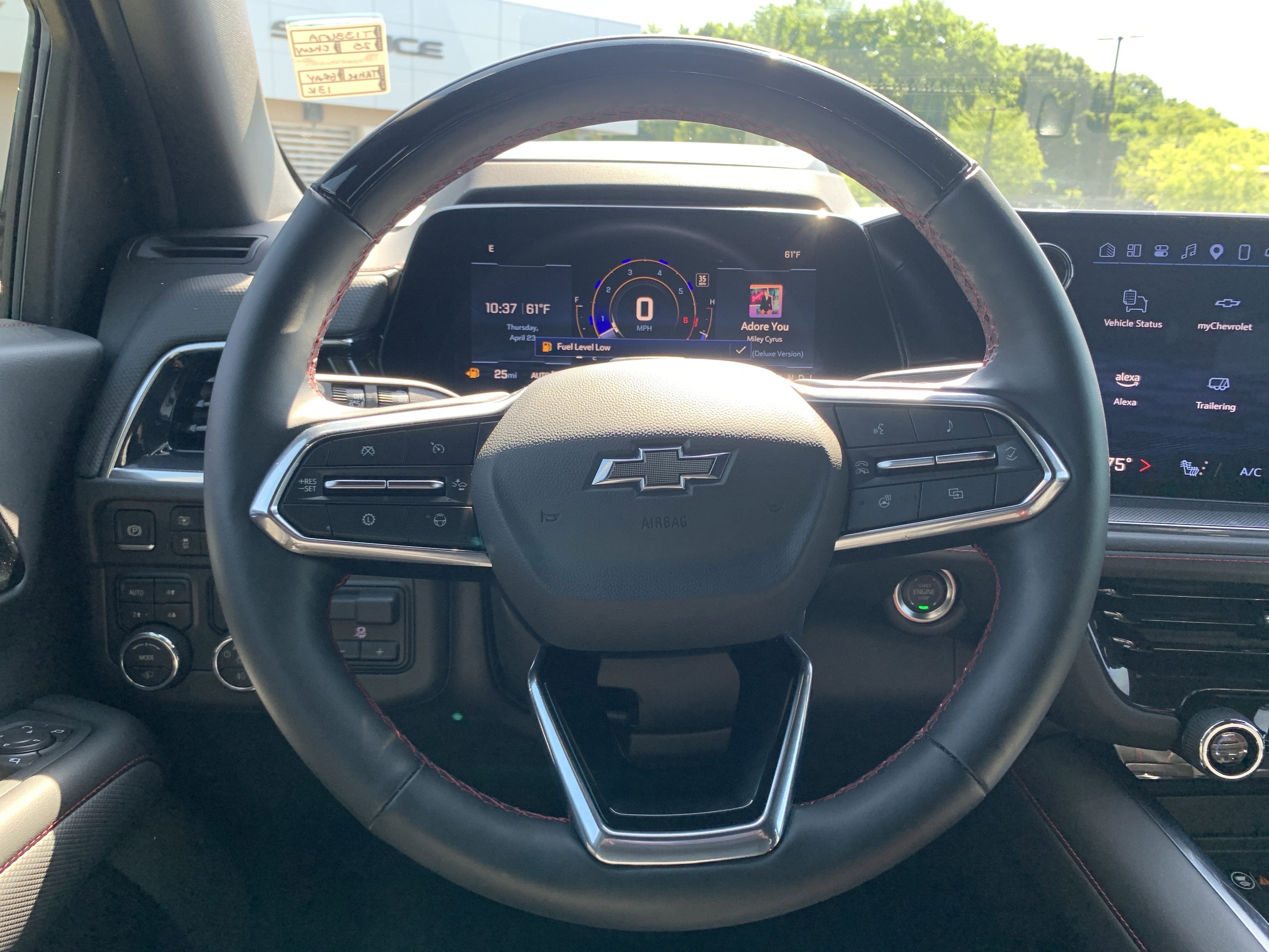 Used 2025 Chevrolet Tahoe RST w/ Advanced Technology Package AWD/4WD image 18