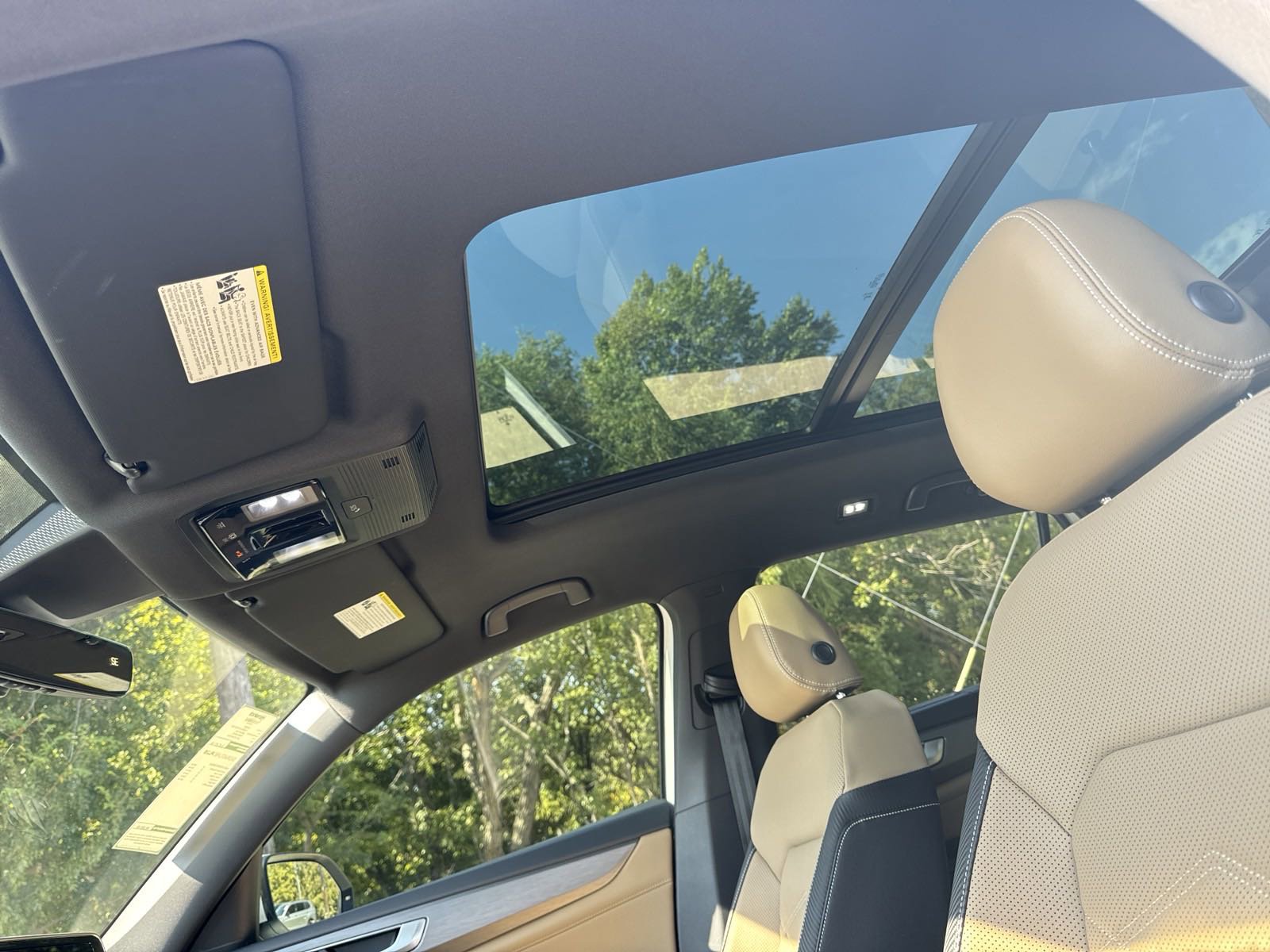 Certified 2026 Volkswagen Atlas Cross Sport SE FWD image 44