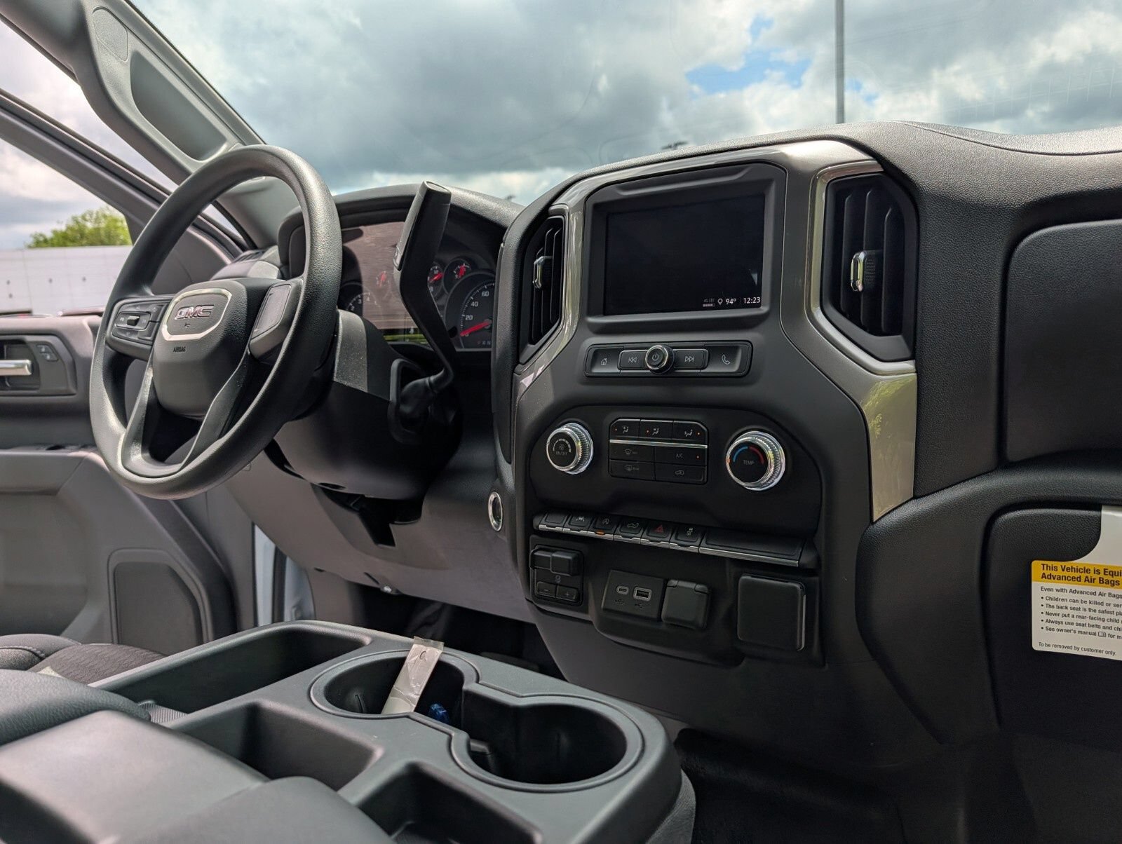 Used 2025 GMC Sierra 1500 Pro w/ Pro Value Package AWD/4WD image 25