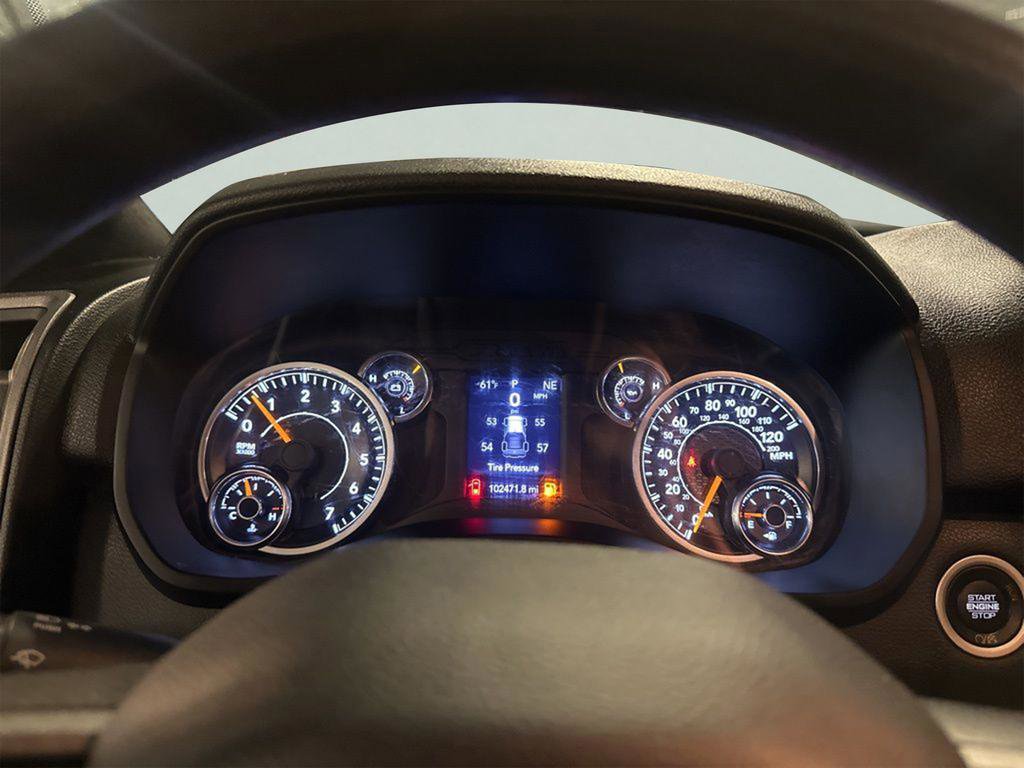 Used 2021 RAM 2500 Tradesman w/ Chrome Appearance Group image 32