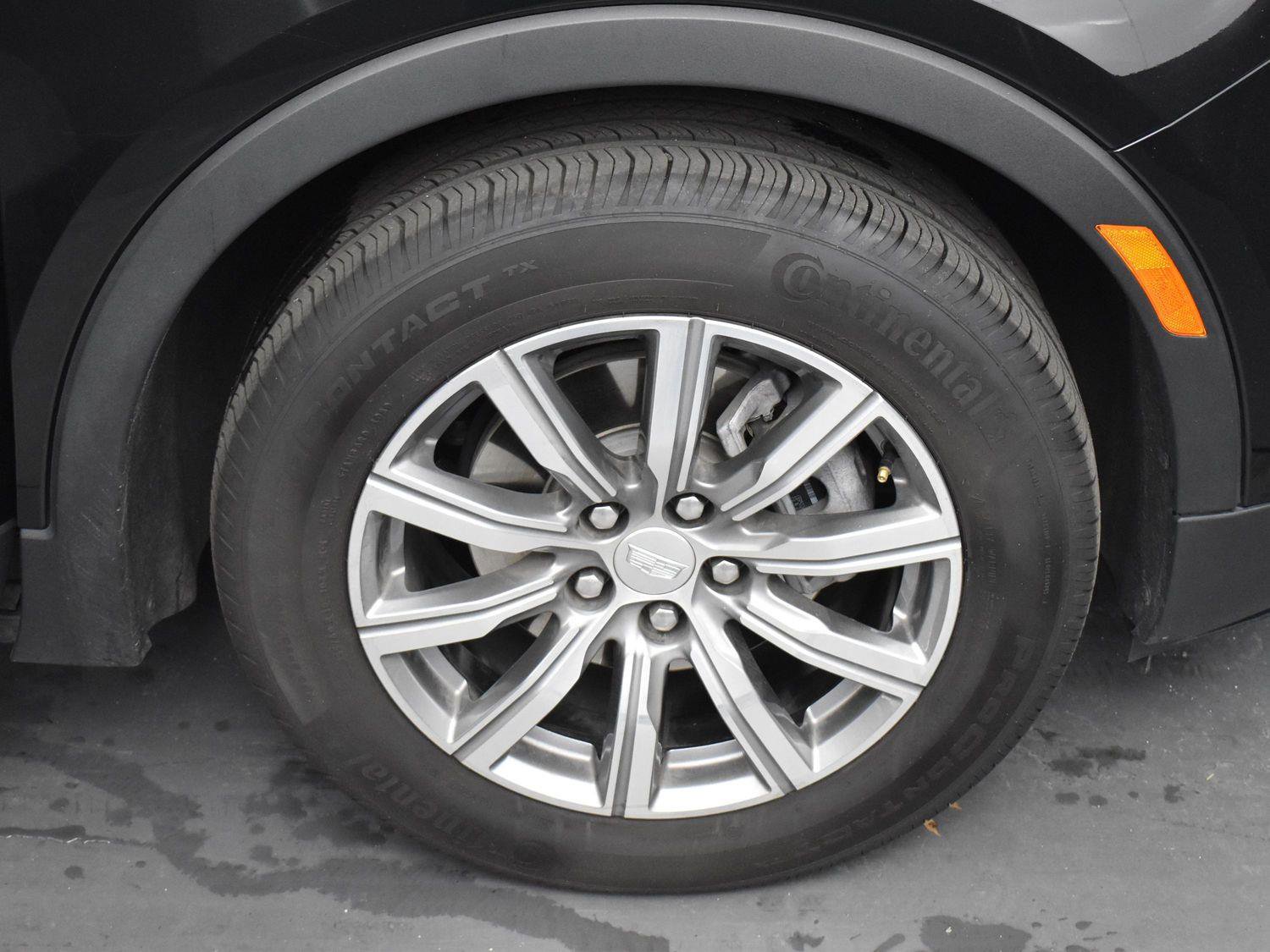 Used 2023 Cadillac XT4 Sport w/ Driver Assist Package image 32