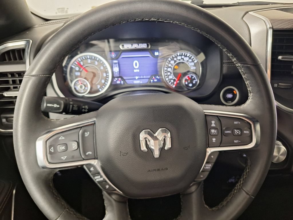 Used 2025 RAM 1500 Laramie AWD/4WD image 16