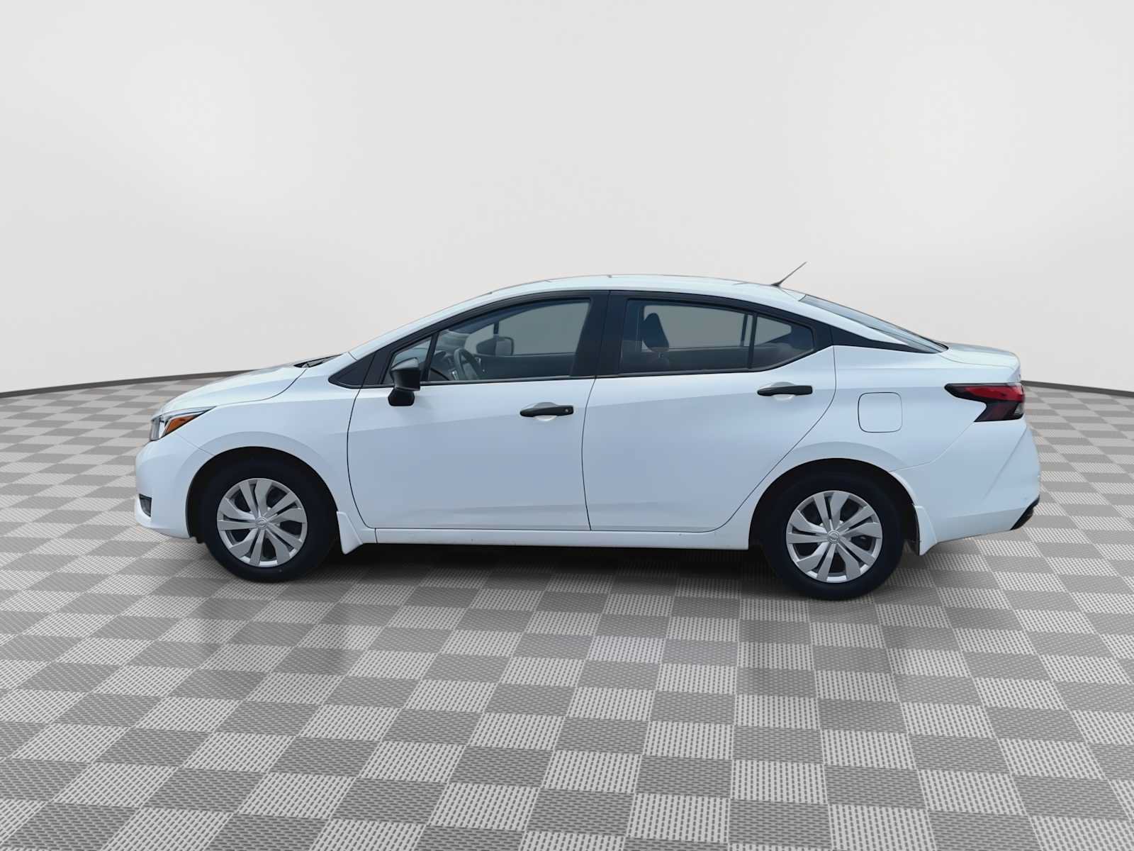 Used 2024 Nissan Versa S w/ Trunk Package FWD image 5