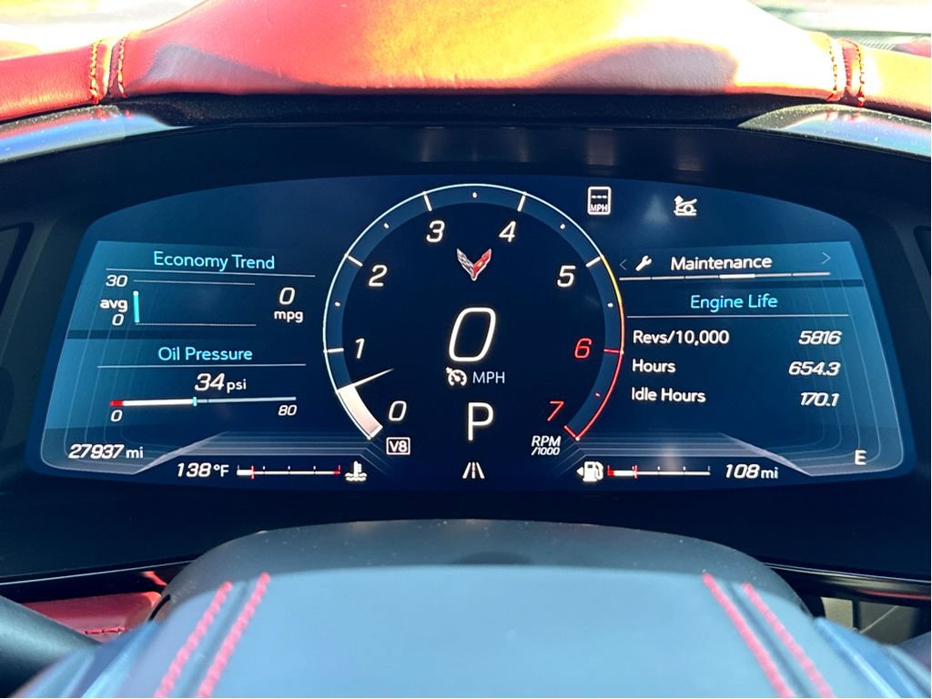 Used 2021 Chevrolet Corvette Stingray Premium Cpe w/ Z51 Performance Package RWD image 17