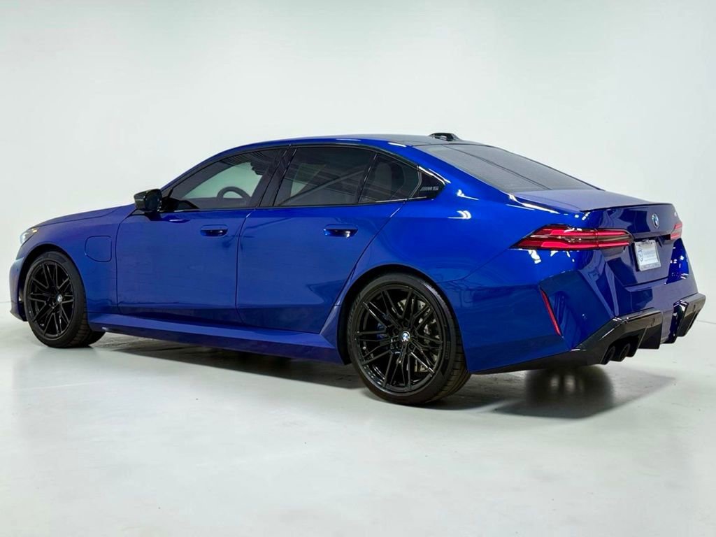 Used 2025 BMW M5 w/ Executive Package AWD/4WD image 23