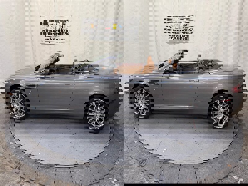 Used 2009 Aston Martin DB9 Volante image 1