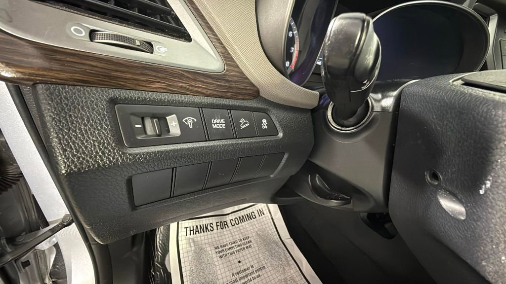 Used 2018 Hyundai Santa Fe Sport image 19