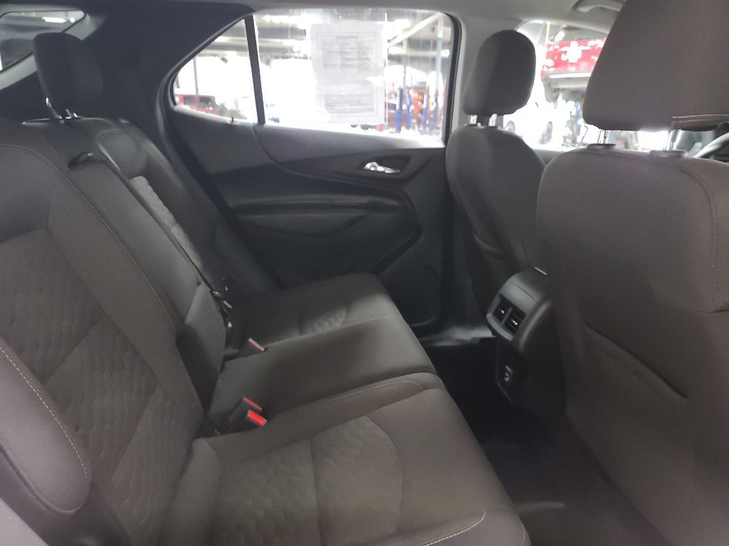 Used 2020 Chevrolet Equinox LT FWD image 15