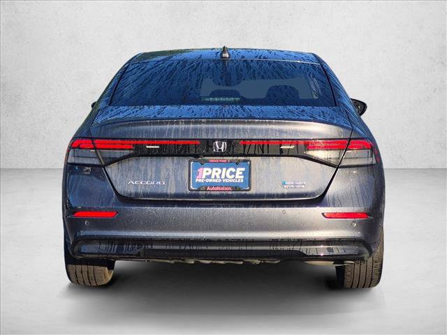 Used 2024 Honda Accord Touring image 7