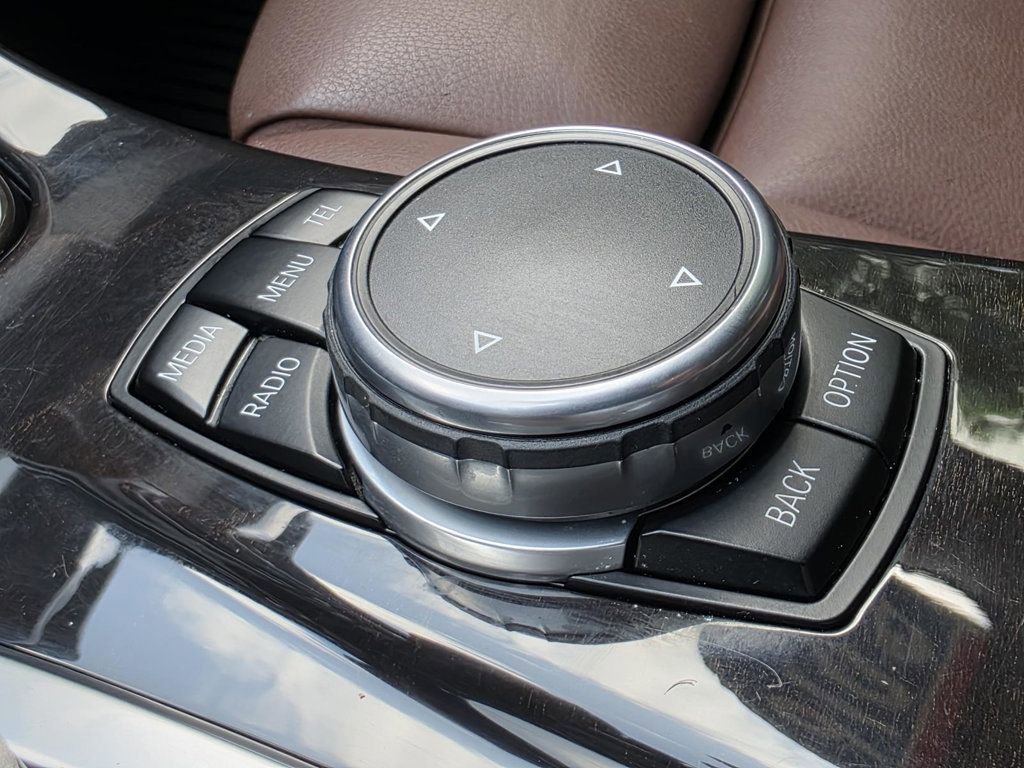 Used 2016 BMW 528i xDrive Sedan AWD/4WD image 24