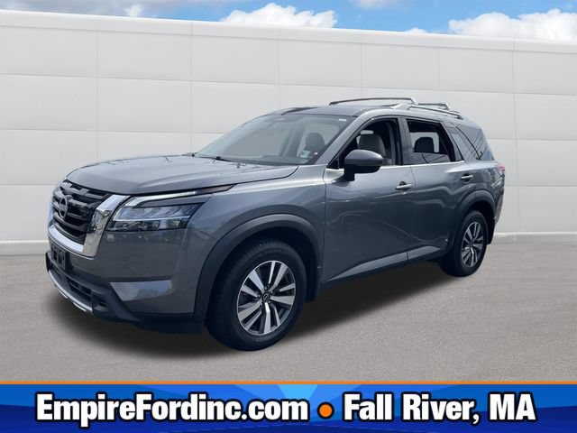 Used 2024 Nissan Pathfinder SL AWD/4WD video 1