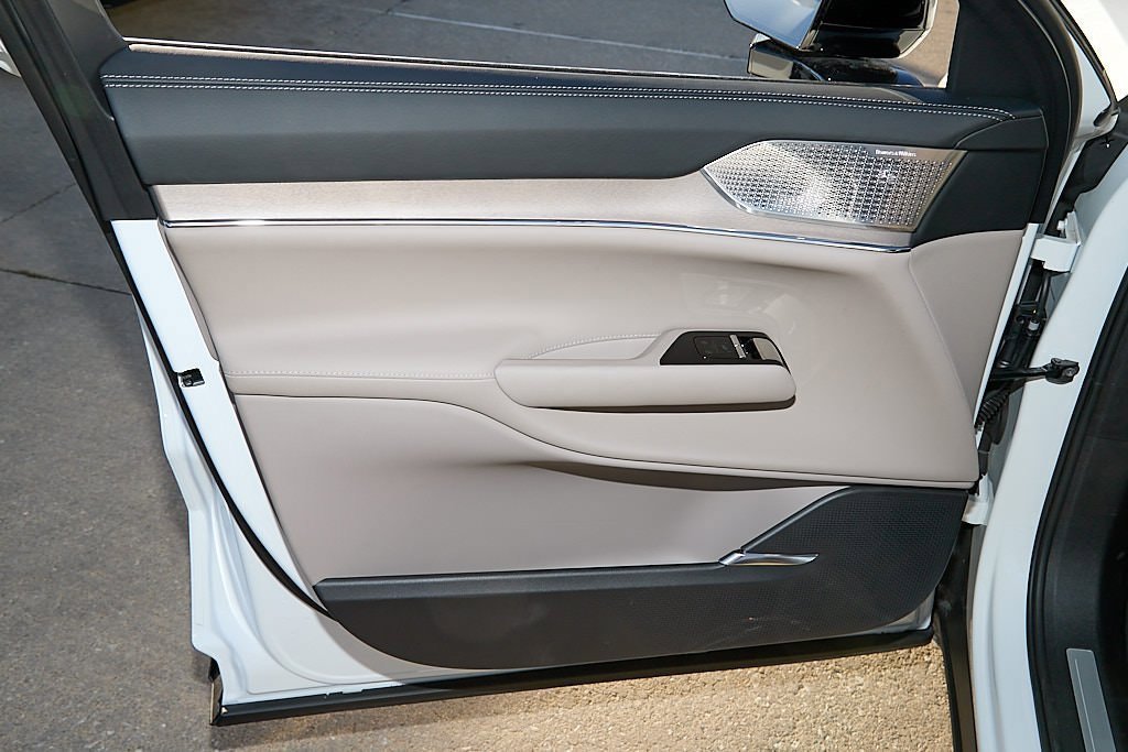 New 2025 Volvo EX90 Ultra image 10