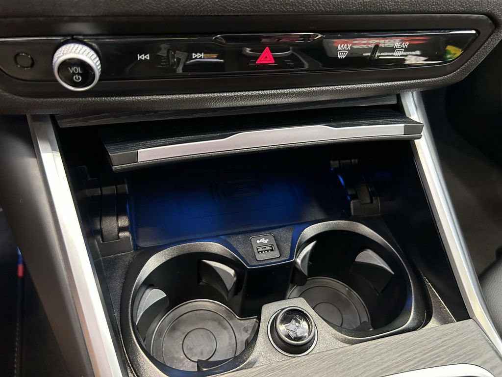 Used 2025 BMW M340i RWD image 25