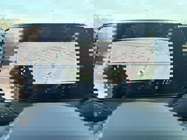 New 2026 Chevrolet Traverse LT w/ Sun and Wheel Package FWD image 12