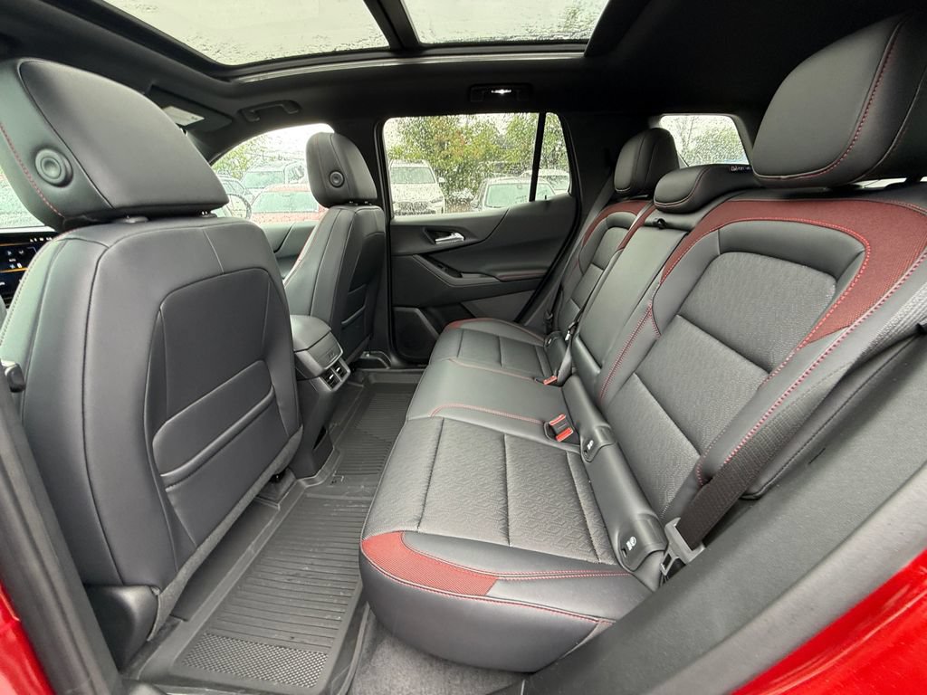 New 2027 Chevrolet Equinox RS FWD image 25