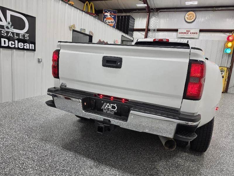 Used 2015 Chevrolet Silverado 3500 LTZ w/ LTZ Plus Package AWD/4WD image 8