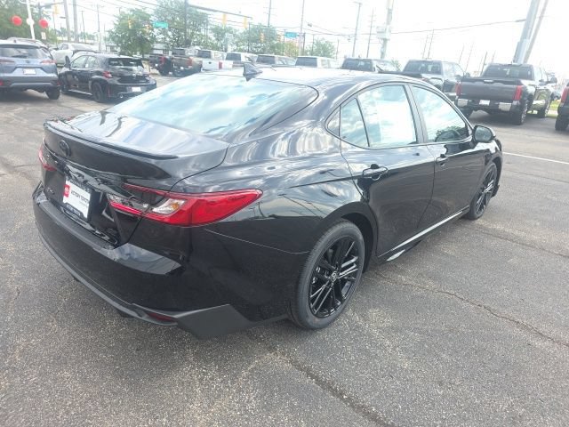 New 2026 Toyota Camry SE FWD image 5