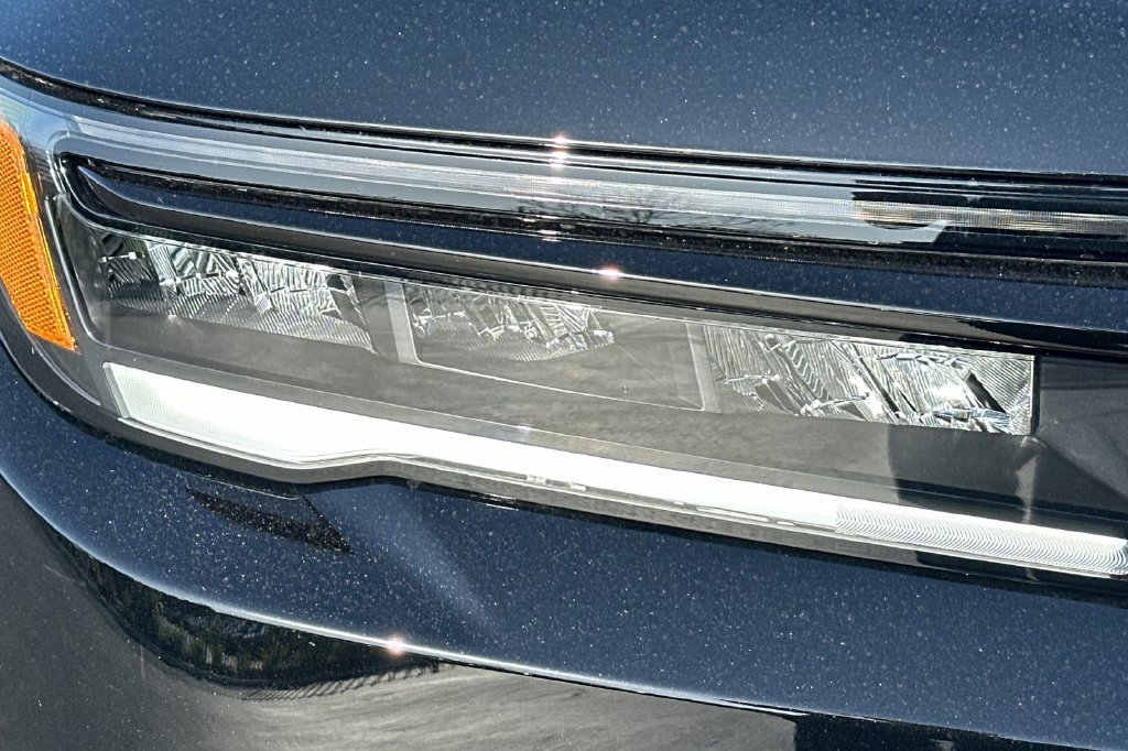 New 2026 Honda Pilot Black Edition image 21