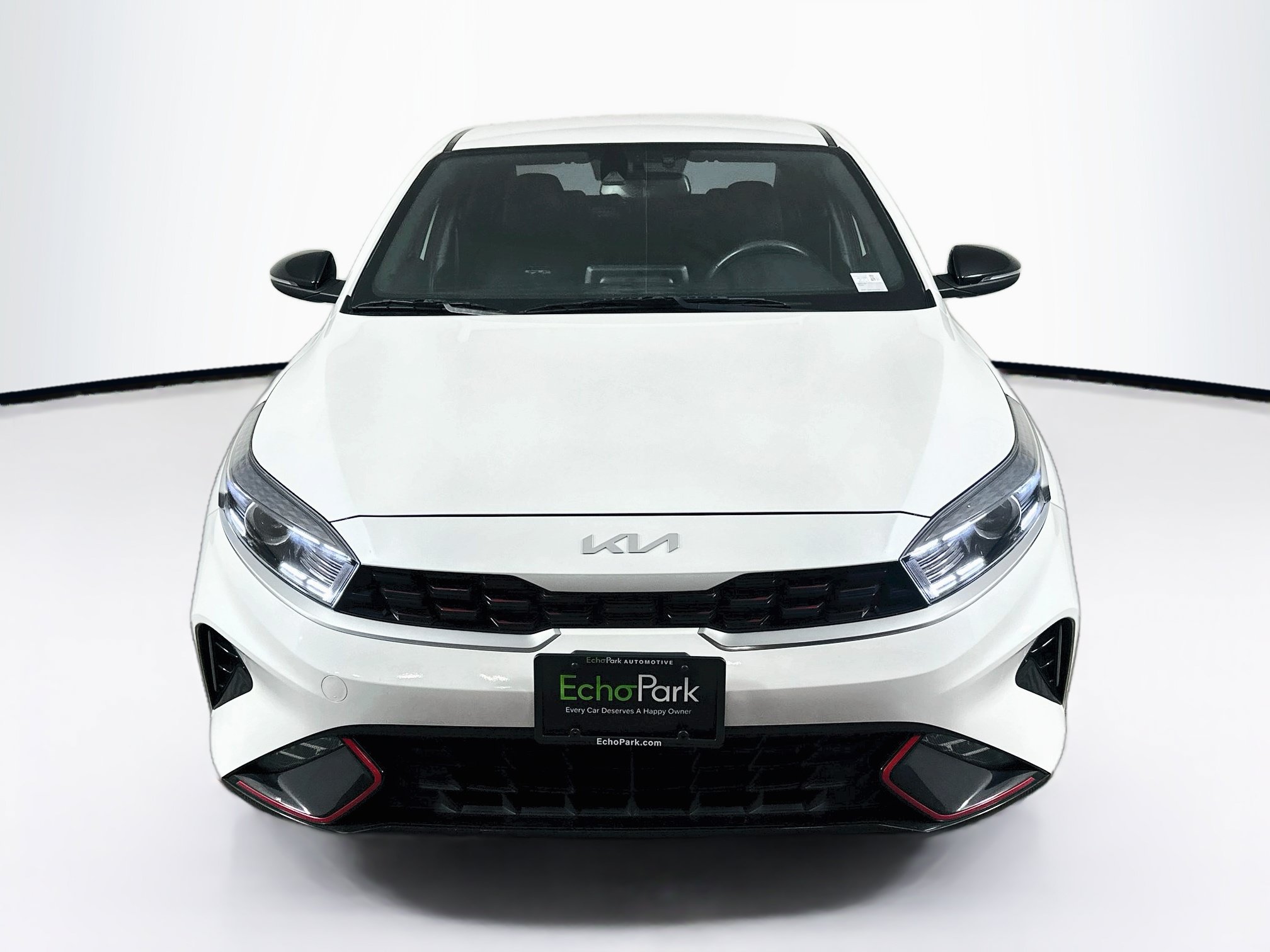 Used 2022 Kia Forte GT-Line FWD image 2
