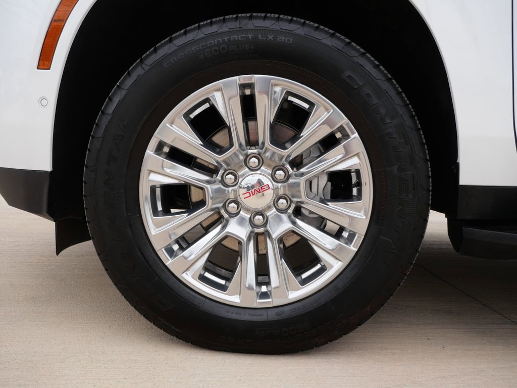 Used 2025 GMC Yukon Denali AWD/4WD image 12
