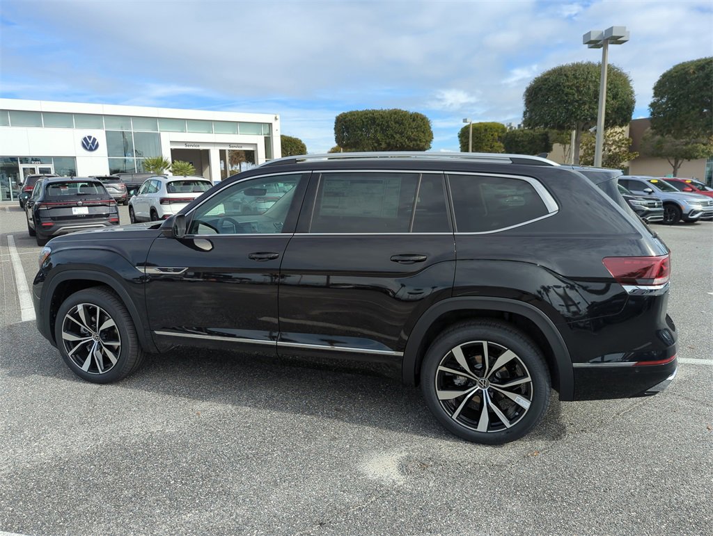 New 2026 Volkswagen Atlas SEL Premium R-Line image 10