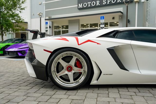 Used 2016 Lamborghini Aventador LP 750-4 Superveloce AWD/4WD image 31