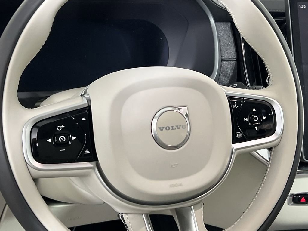 New 2026 Volvo XC90 B5 Ultra w/ Protection Package image 10