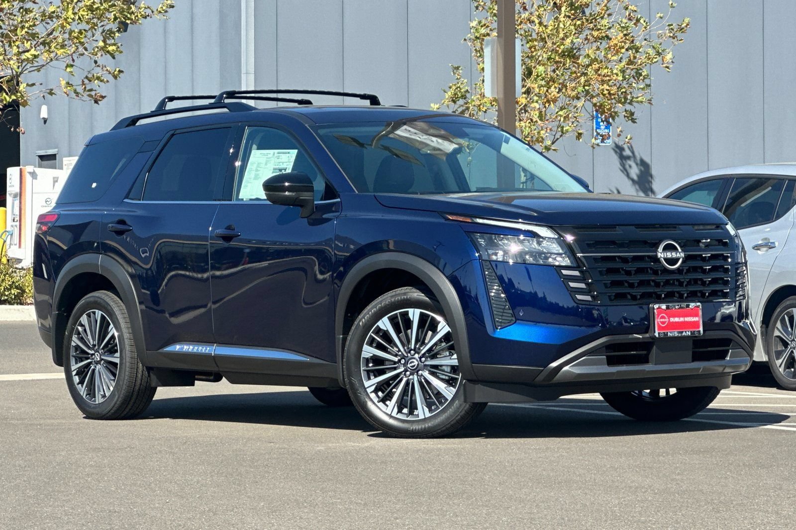 New 2026 Nissan Pathfinder Platinum