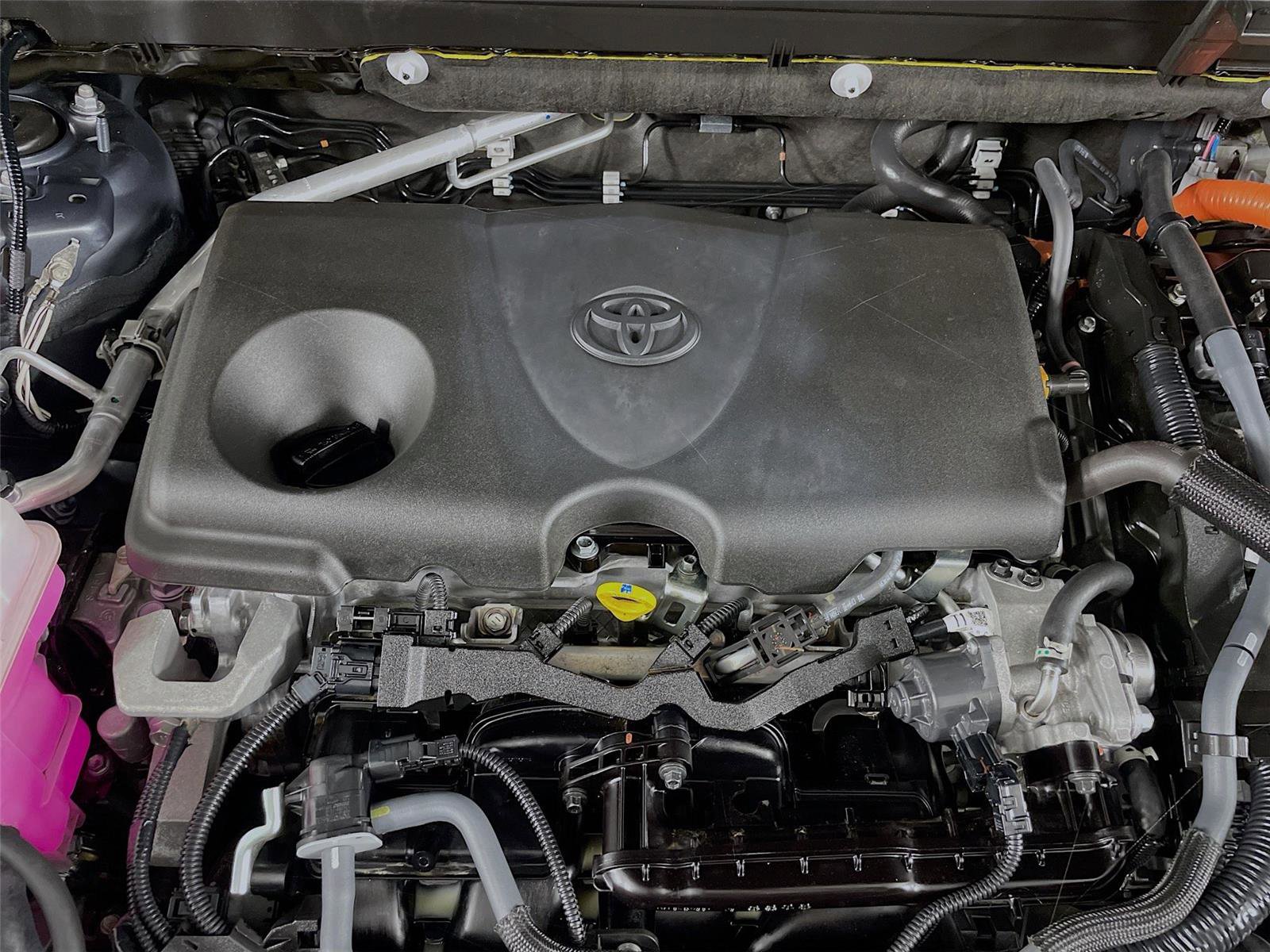 Used 2023 Toyota Venza Limited image 32