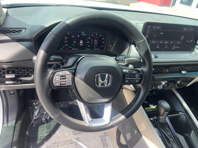 Used 2024 Honda Accord Touring image 25