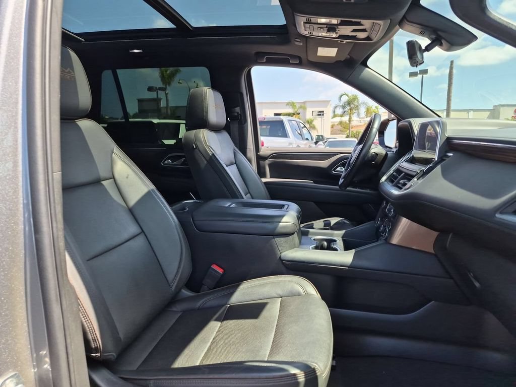 Used 2021 Chevrolet Tahoe High Country RWD image 29
