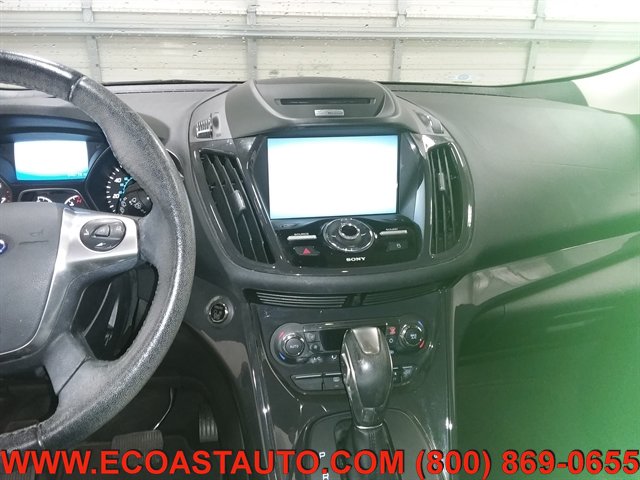 Used 2015 Ford Escape Titanium w/ Equipment Group 301A AWD/4WD image 12