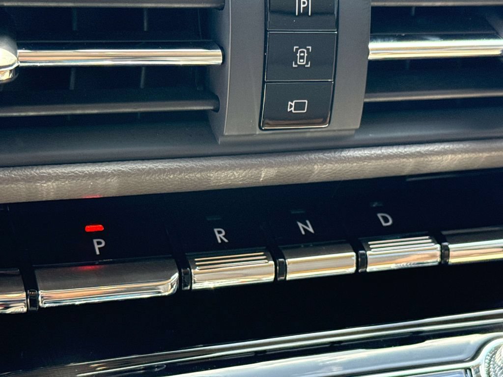 Certified 2022 Lincoln Corsair FWD w/ Equipment Group 101A image 33