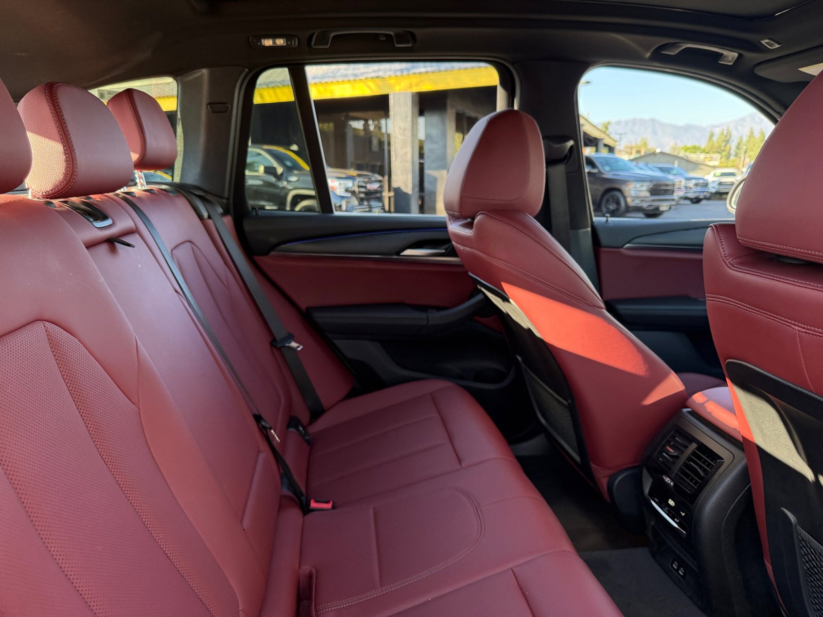 Used 2022 BMW X3 sDrive30i w/ Convenience Package w/ZPA image 17