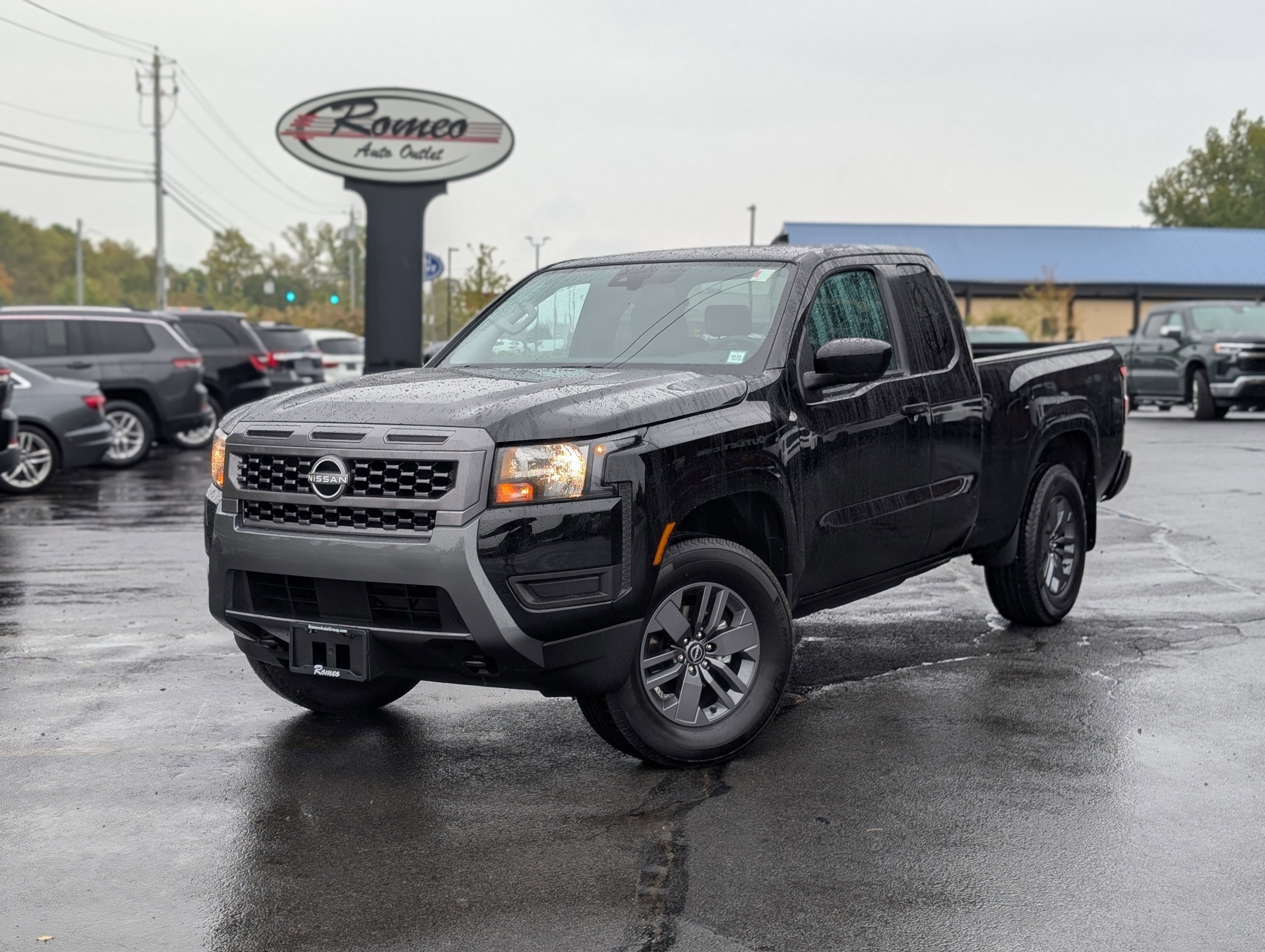 Used 2025 Nissan Frontier SV