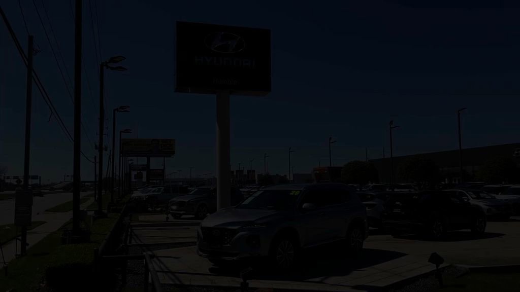 Used 2020 Hyundai Santa Fe SEL w/ Convenience Package image 42