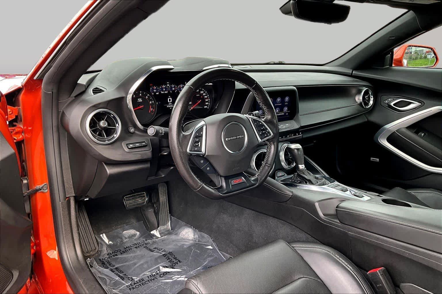 Used 2022 Chevrolet Camaro SS RWD image 18