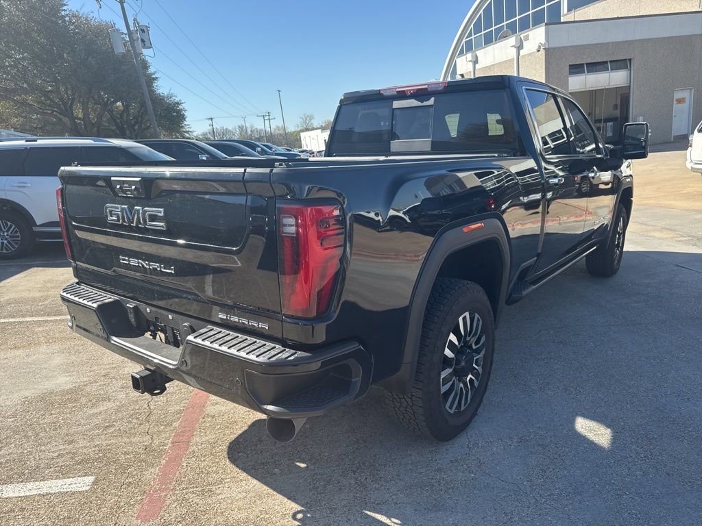 Used 2025 GMC Sierra 2500 Denali Ultimate image 6