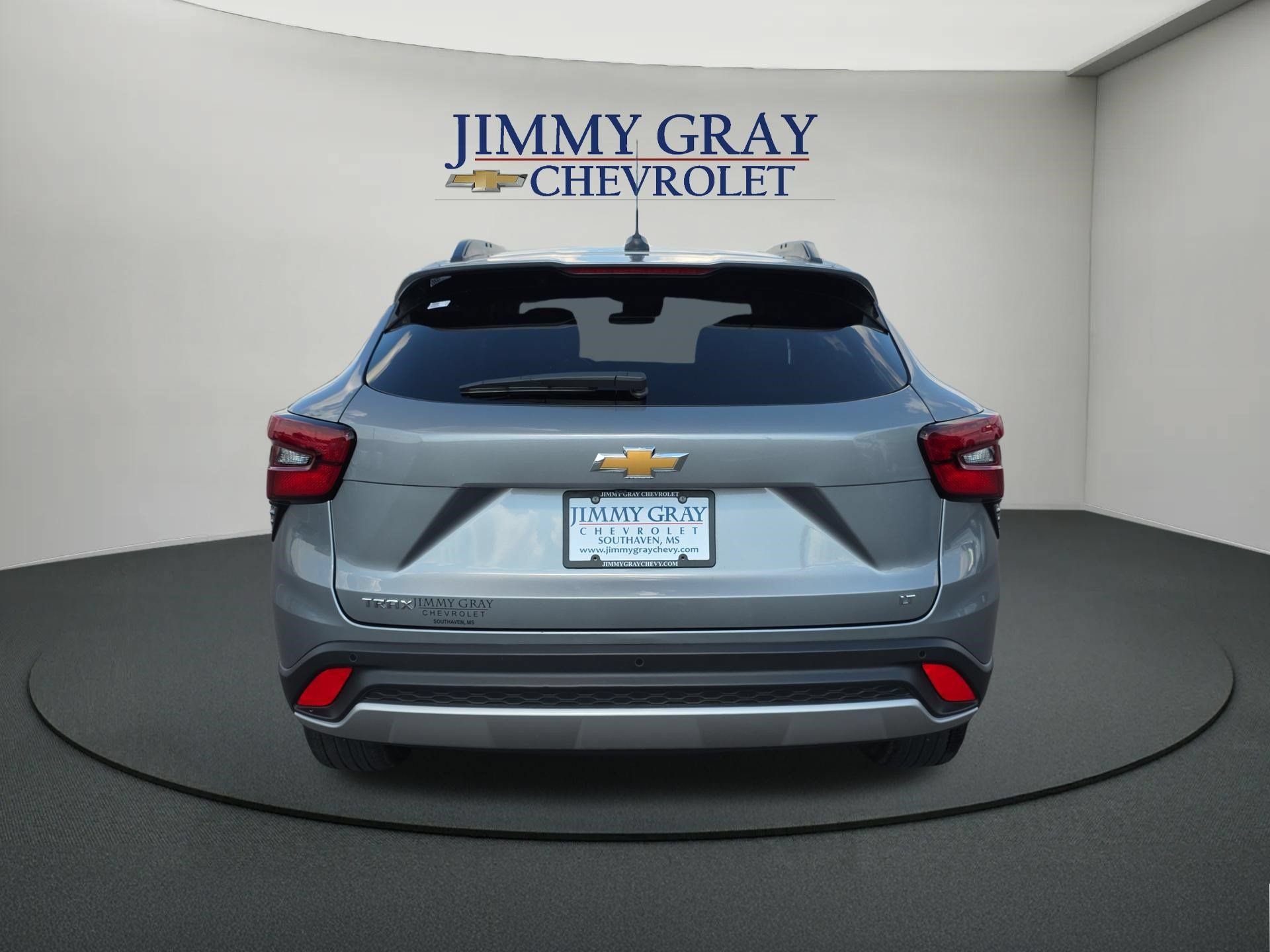 Used 2026 Chevrolet Trax LT w/ Driver Confidence Package FWD image 4