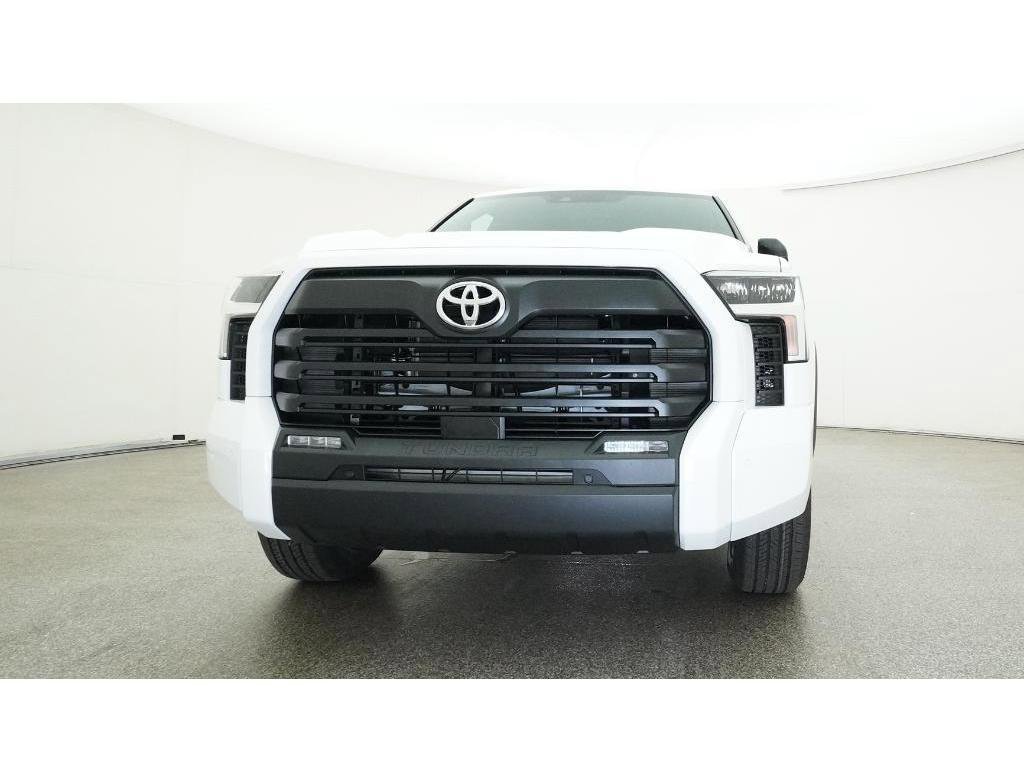 New 2026 Toyota Tundra SR5 AWD/4WD image 31