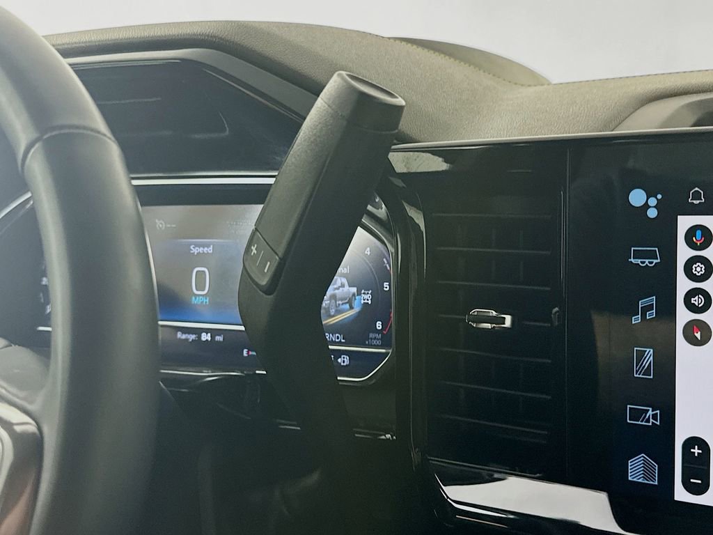 Used 2024 Chevrolet Silverado 2500 ZR2 w/ Technology Package image 16