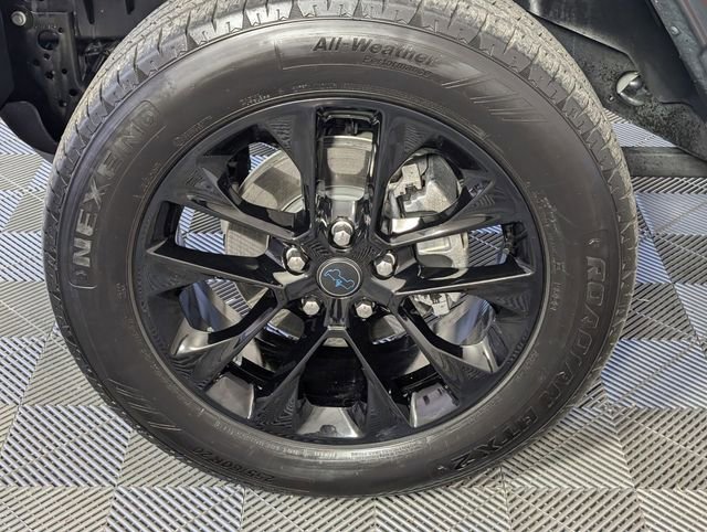 Certified 2025 Jeep Wrangler Sahara 4xe w/ Safety Group image 8