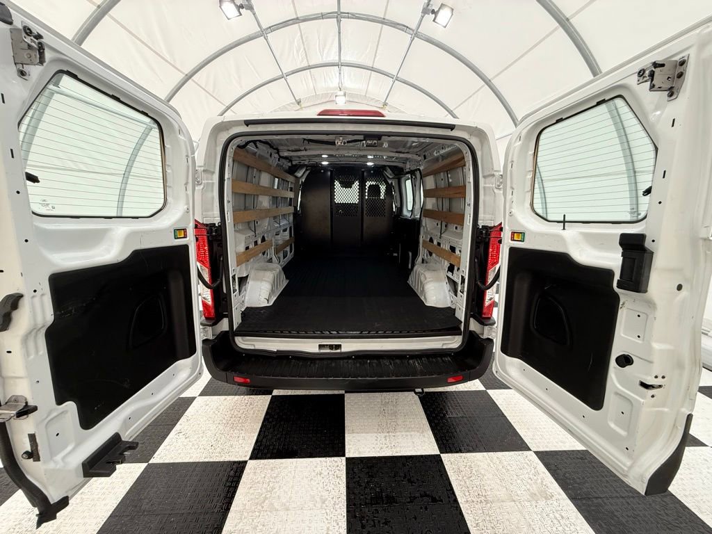 Used 2023 Ford Transit 250 Low Roof AWD w/ Exterior Upgrade Package image 4