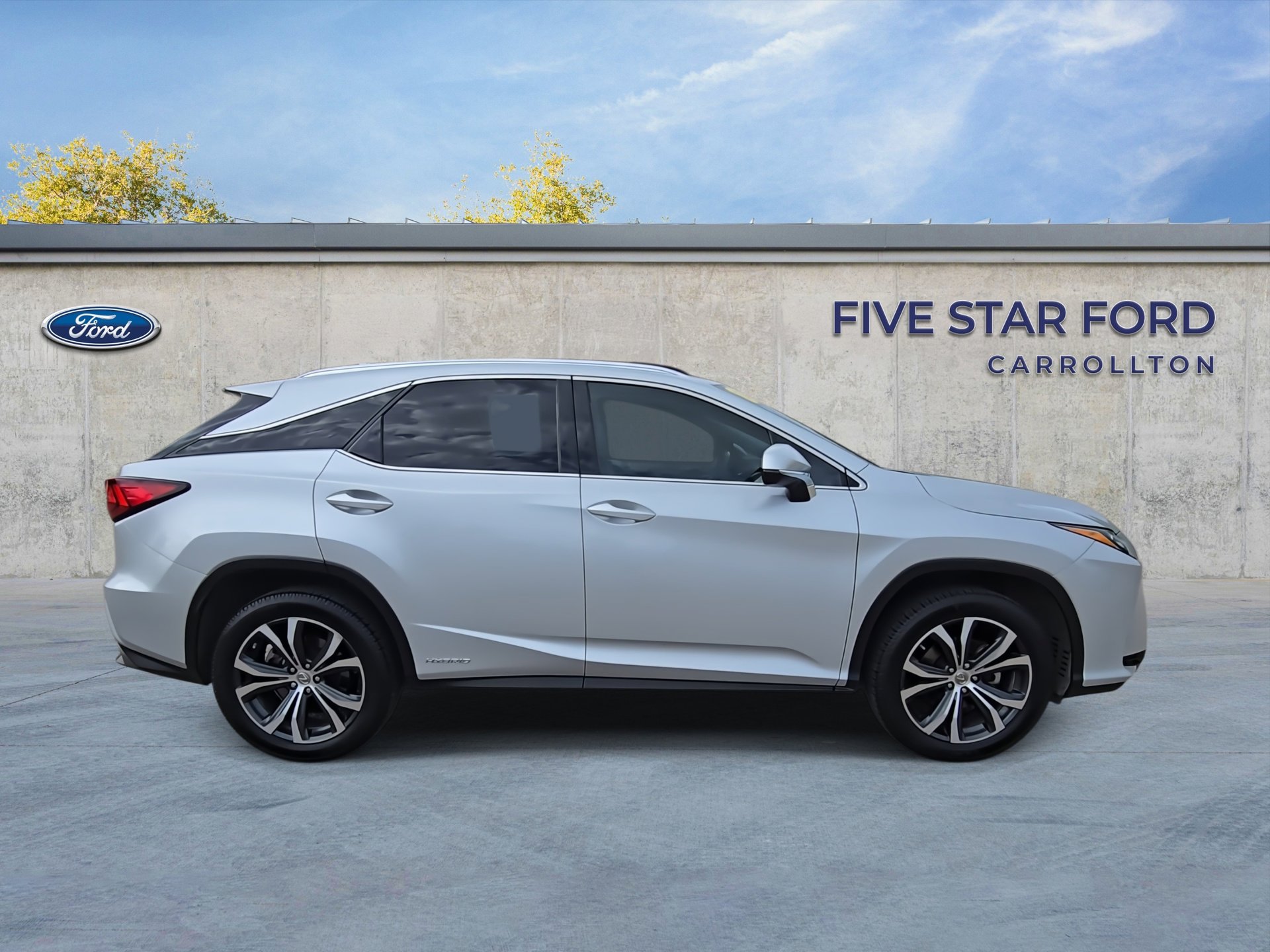 Used 2016 Lexus RX 450h AWD w/ Accessory Package image 9