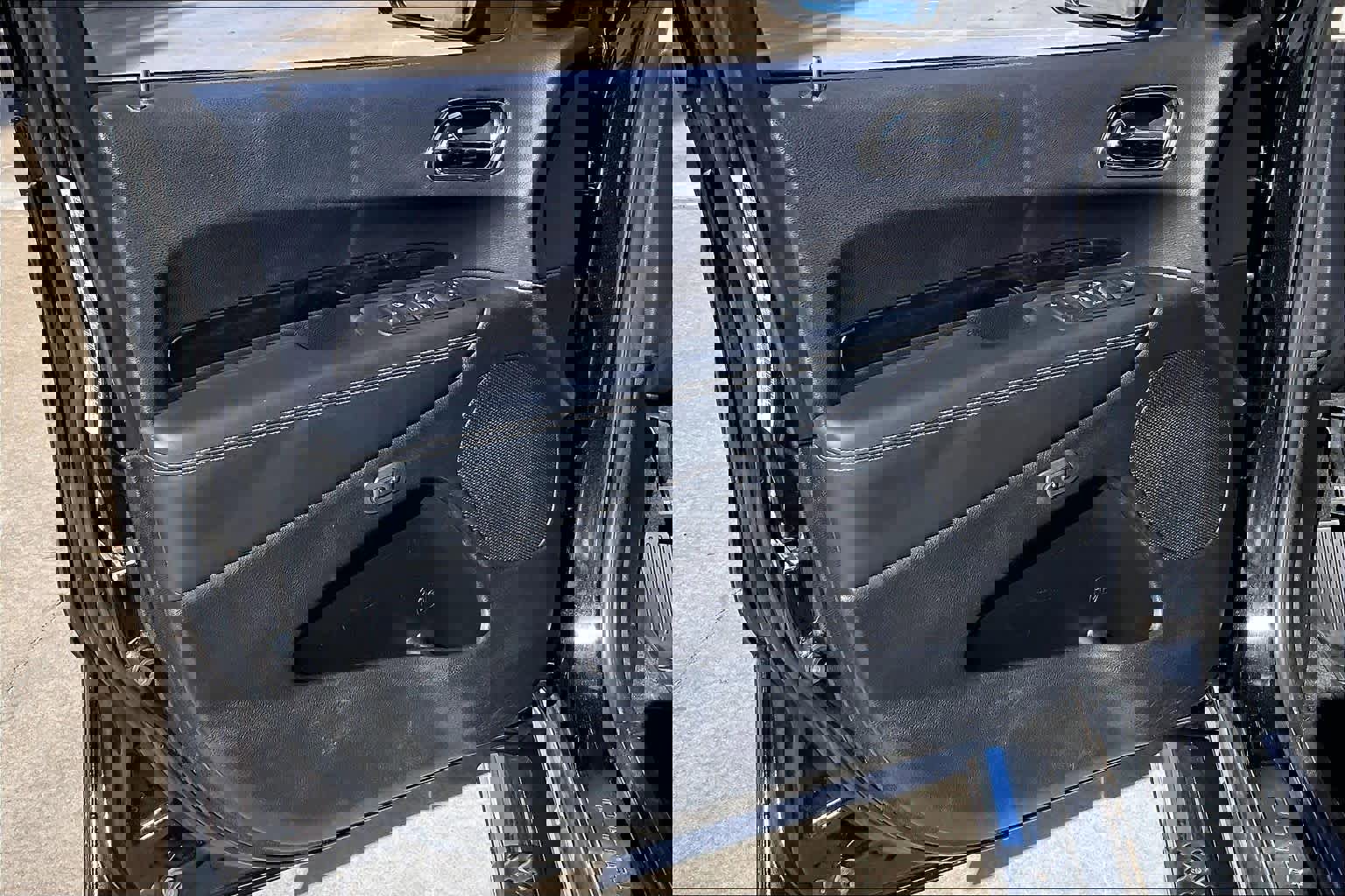 Used 2015 Dodge Durango Citadel w/ Technology Group image 20