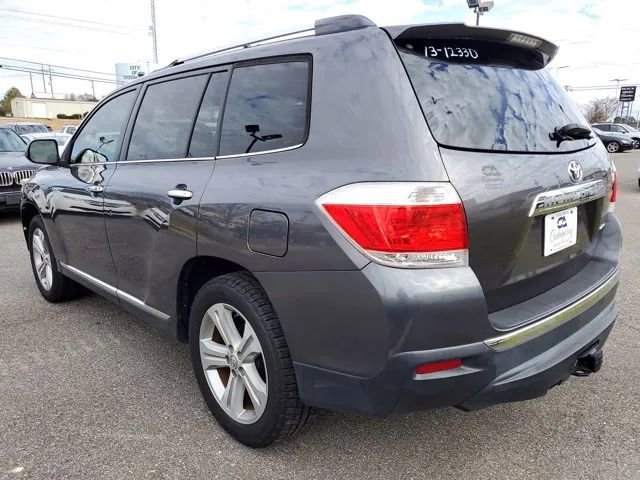 Used 2013 Toyota Highlander Limited image 5