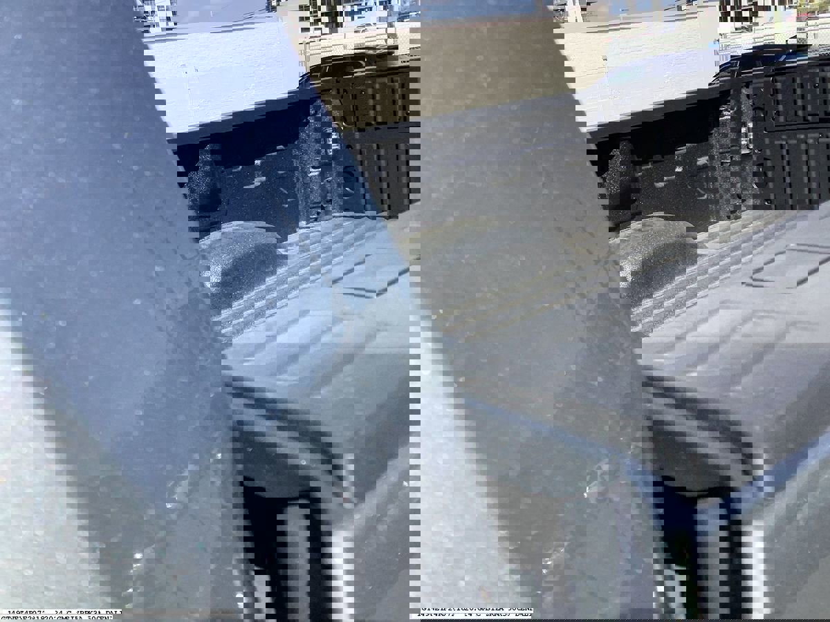 Used 2024 GMC Sierra 3500 Denali w/ Denali Reserve Package image 13