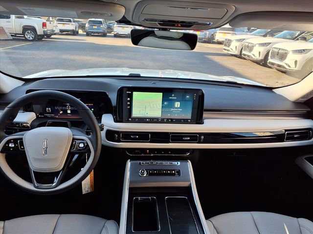 New 2026 Lincoln Aviator 2WD image 11